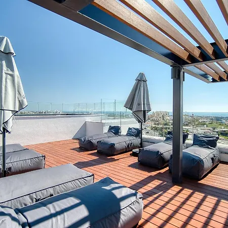 Apartman Modern Sea-view Work Apartment, Sit-stand Desk, Pool, Gym & Walk To Old Town
